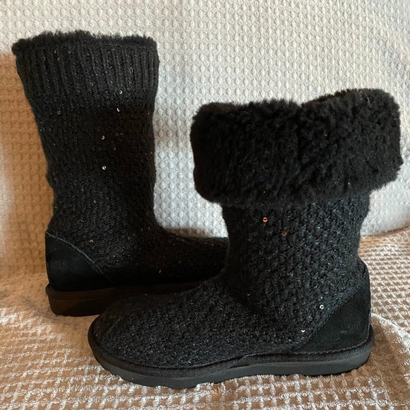 UGG Kids' Sequin Knit Boot(Size 2-Little Kid)